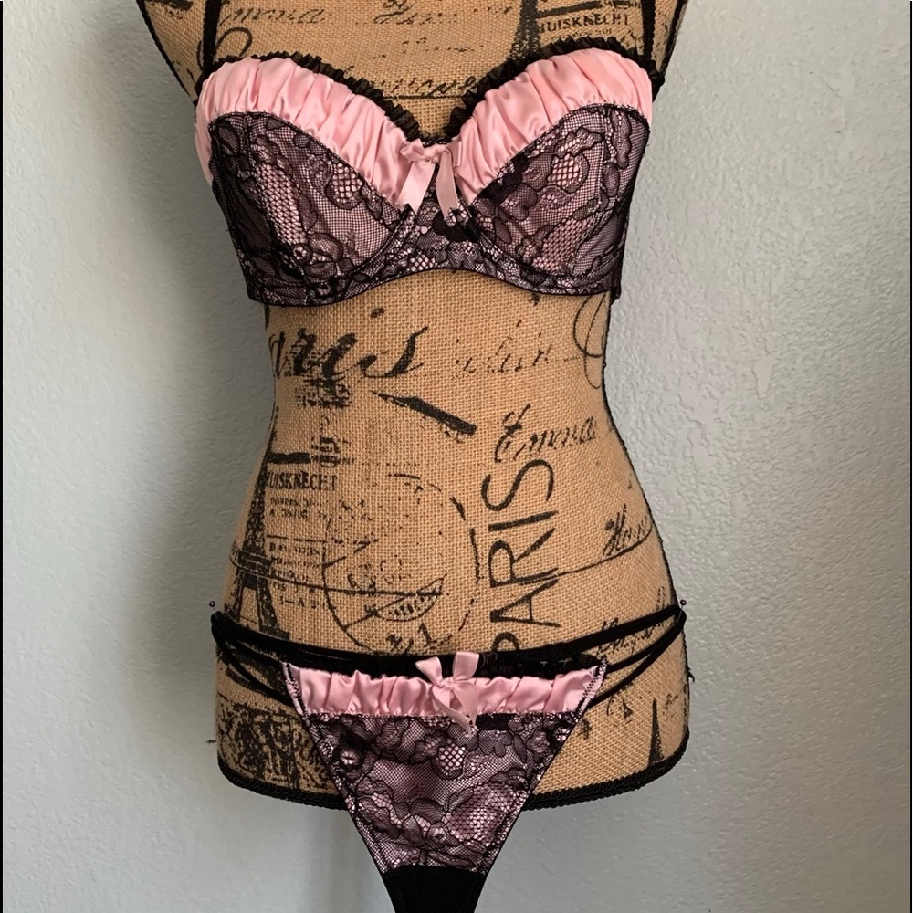 Sexy Bra set.